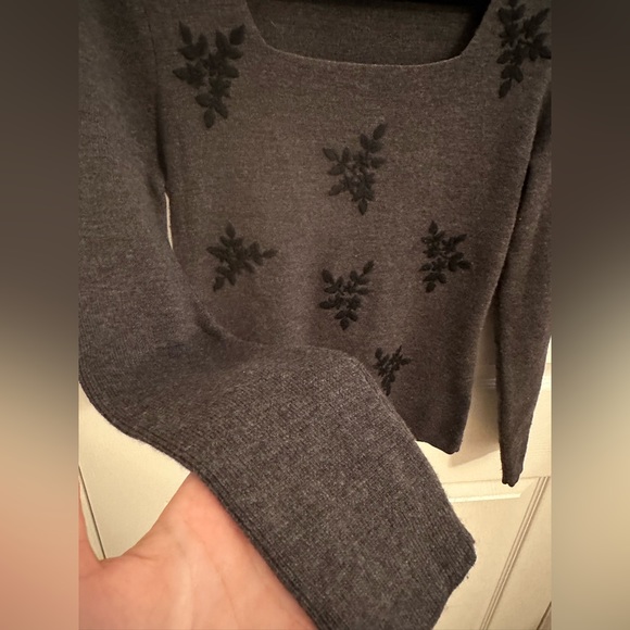 Merino Embroidered Square Neck Sweater - Picture 4 of 7